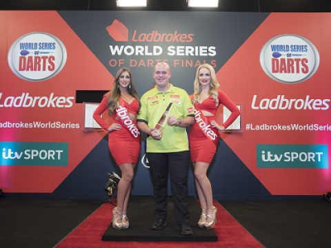Michael van Gerwen - Ladbrokes World Series of Darts Finals (Steve Welsh, PDC)