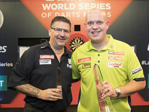 Gary Anderson, Michael van Gerwen (Steve Welsh, PDC)