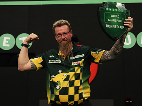 Simon Whitlock (Lawrence Lustig, PDC)