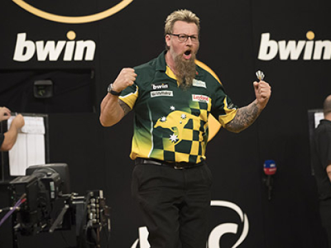 Simon Whitlock (Lawrence Lustig, PDC)