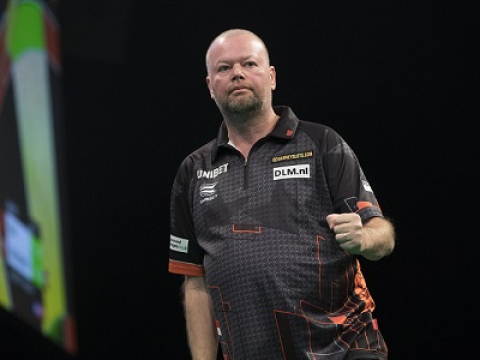 Raymond van Barneveld (Lawrence Lustig, PDC)