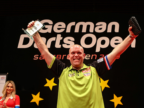 Michael van Gerwen (Sven Neuschäfer, PDC Europe)