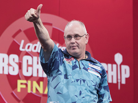 Ian White (Lawrence Lustig, PDC)