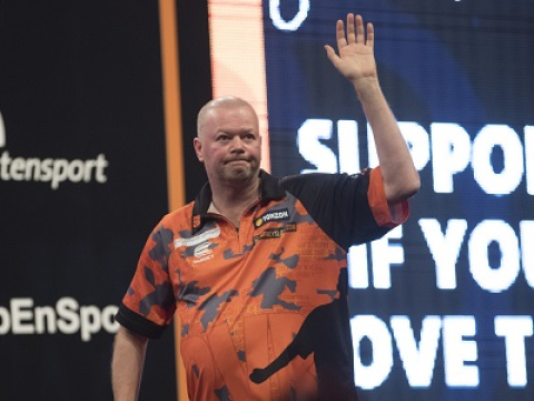 Raymond van Barneveld (Lawrence Lustig, PDC)