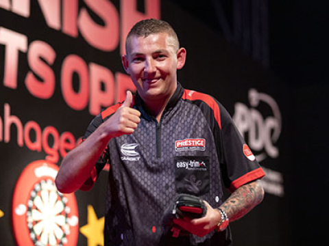 Nathan Aspinall (Kais Bodensieck, PDC Europe)