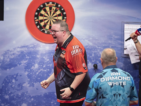 Stephen Bunting, Ian White (Lawrence Lustig, PDC)