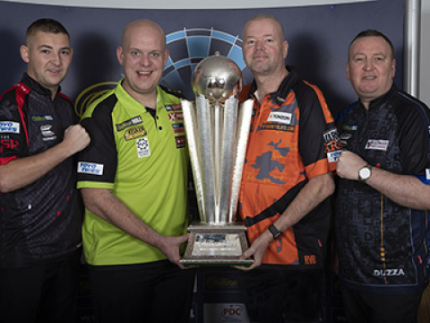 Nathan Aspinall, Michael van Gerwen, Raymond van Barneveld, Glen Durrant (Lawrence Lustig, PDC)