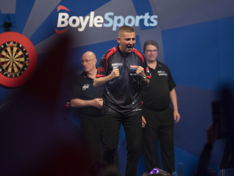 Nathan Aspinall (Lawrence Lustig, PDC)