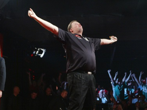 Raymond van Barneveld (Lawrence Lustig, PDC)