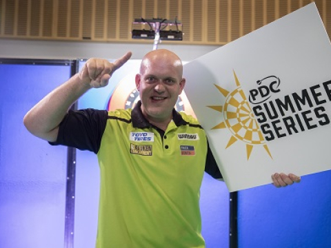 Michael van Gerwen (Lawrence Lustig, PDC)