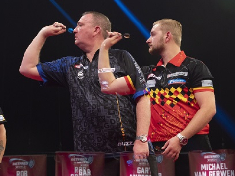 Glen Durrant & Dimitri Van den Bergh (Lawrence Lustig, PDC)