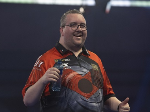 Stephen Bunting (Lawrence Lustig, PDC)