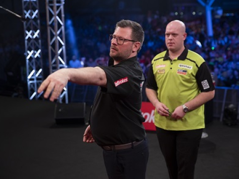 James Wade (Lawrence Lustig, PDC)