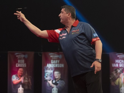 Mensur Suljovic (Lawrence Lustig, PDC)