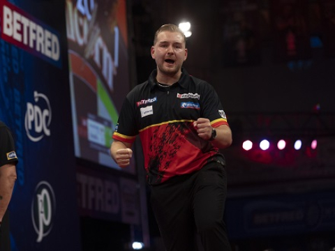 Dimitri Van den Bergh (Lawrence Lustig, PDC)