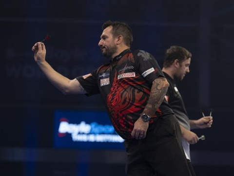 Jonny Clayton (Lawrence Lustig, PDC)