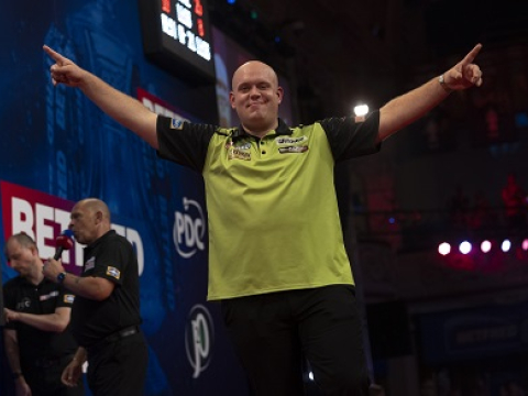 Michael van Gerwen (Lawrence Lustig, PDC)