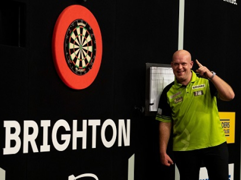 Michael van Gerwen (Steven Paston, PDC)