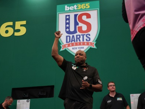 Leonard Gates - 2022 bet365 US Darts Masters (Ed Mulholland, PDC)