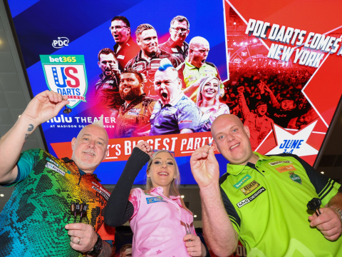 Wright, Sherrock & Van Gerwen at the iconic Madison Square Garden