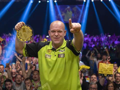 Michael van Gerwen (Kais Bodensieck, PDC Europe)