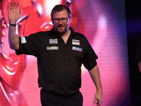 James Wade (Lawrence Lustig, PDC)