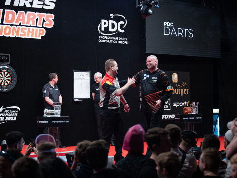 Dimitri Van den Bergh, Raymond van Barneveld