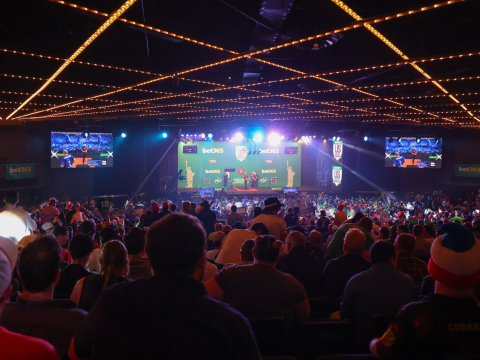 bet365 US Darts Masters (Ed Mulholland)