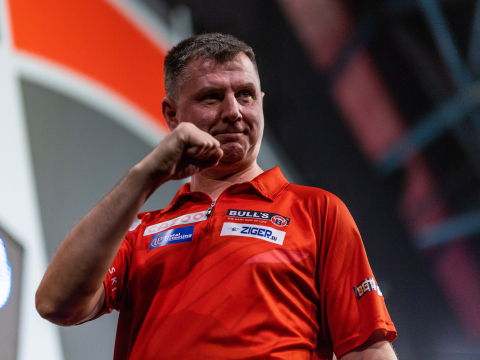 Krzysztof Ratajski (Steven Paston/PDC)