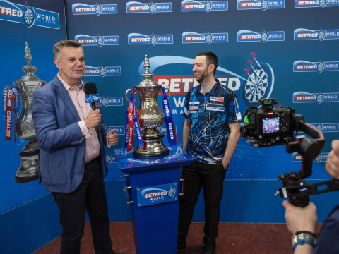Luke Humphries (Mark Robinson/PDC)