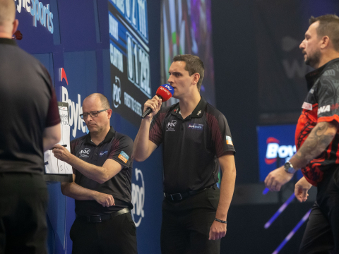 Charlie Corstophine (Simon O'Connor, PDC)