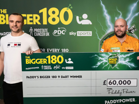 Winner Kris with Christian Kist (Taylor Lanning, PDC)