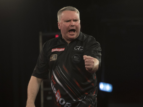 Simon Stevenson (Lawrence Lustig, PDC)