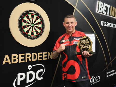 Nathan Aspinall (Steve Welsh/PDC)