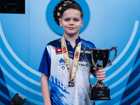 Jack Johnson - JDC Super 16 winner (Taylor Lanning, PDC)