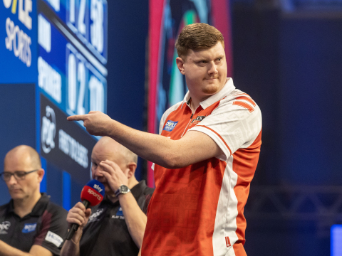 Niko Springer (Simon O'Connor, PDC)