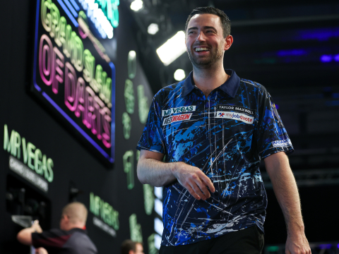 Luke Humphries (Kieran Cleeves)