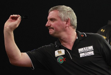 Wayne Jones (Lawrence Lustig, PDC)