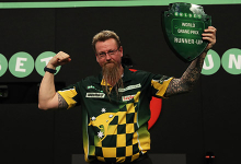 Simon Whitlock (Lawrence Lustig, PDC)