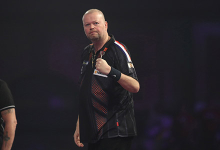 Raymond van Barneveld (Lawrence Lustig, PDC)