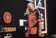 Raymond van Barneveld (Lawrence Lustig, PDC)