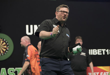 James Wade (Lawrence Lustig, PDC)