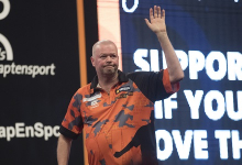 Raymond van Barneveld (Lawrence Lustig, PDC)