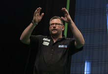 James Wade (Lawrence Lustig, PDC)