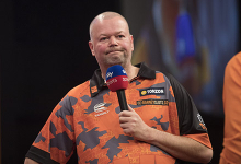 Raymond van Barneveld (Lawrence Lustig, PDC)