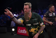 Simon Whitlock (Lawrence Lustig, PDC)