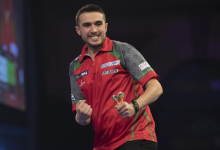 Jamie Lewis - William Hill World Darts Championship (Lawrence Lustig, PDC)