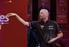 Raymond van Barneveld (Chris Dean, PDC)