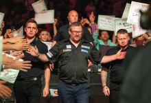 James Wade (Simon O'Connor, PDC)