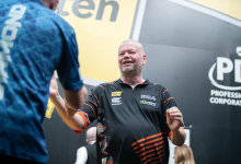 Raymond van Barneveld (Jonas Hunold, PDC Europe)